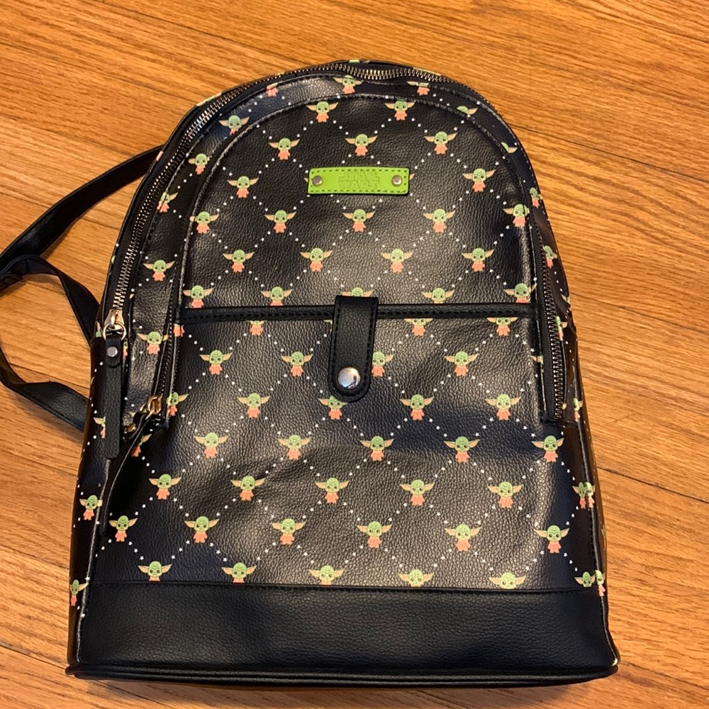 Mandalorian Day Discount! Star Wars Baby Yoda Grogu fashion backpack handbag.